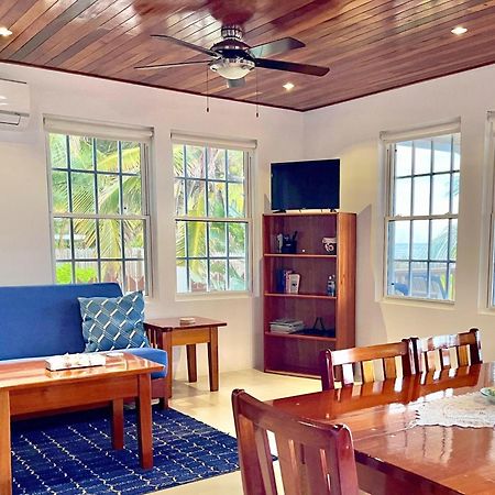 Villa VeLento Oceanfront #2 Caye Caulker Esterno foto